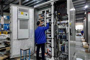 KONLI MICROGRID – Mikrosieć PV+ESS z trybem off-grid dla szpitala